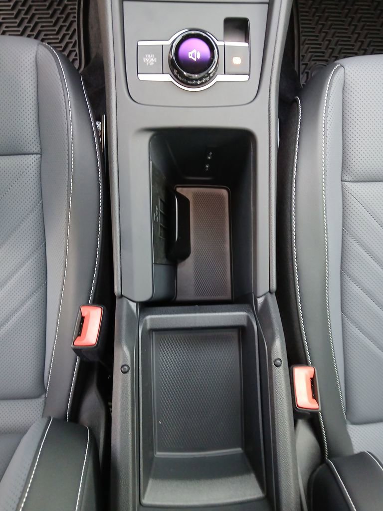 New 2026 Volkswagen Tiguan SE R-Line FWD image 25
