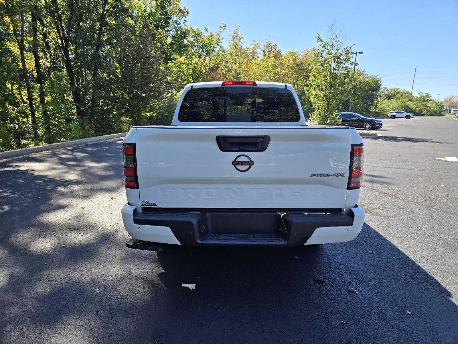 Used 2023 Nissan Frontier PRO-4X w/ Pro-4X Premium Package AWD/4WD image 8