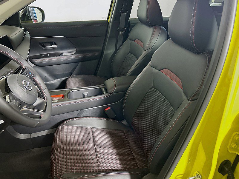 New 2026 Nissan Kicks SR image 11