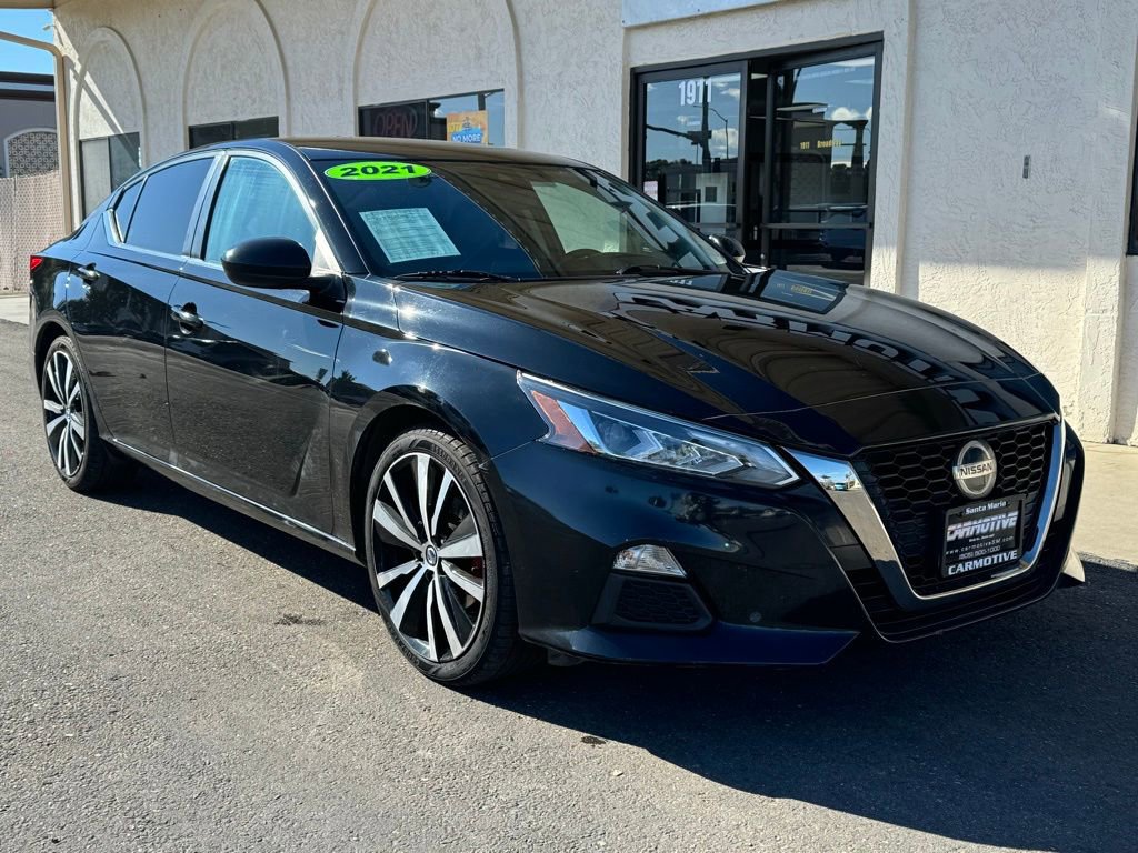 Used 2021 Nissan Altima 2.5 SR image 1