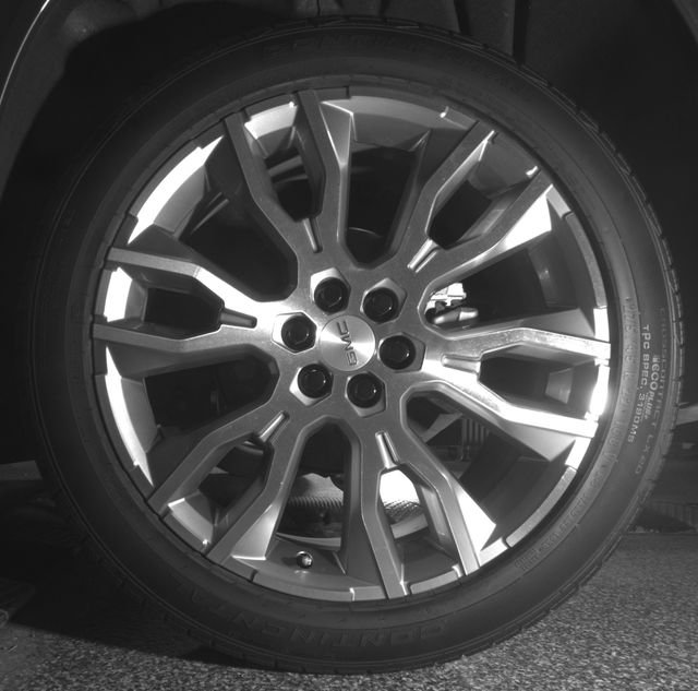 Used 2025 GMC Acadia Denali w/ Super Cruise Package FWD image 11