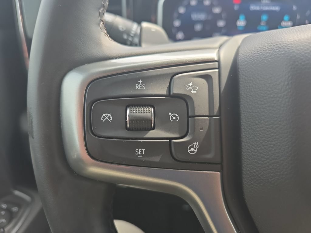 Used 2025 Chevrolet Silverado 1500 LT Trail Boss w/ Convenience Package II AWD/4WD image 31