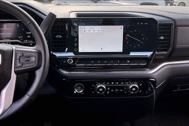 Used 2024 GMC Sierra 1500 Elevation w/ LPO, Elevation Black Package image 10