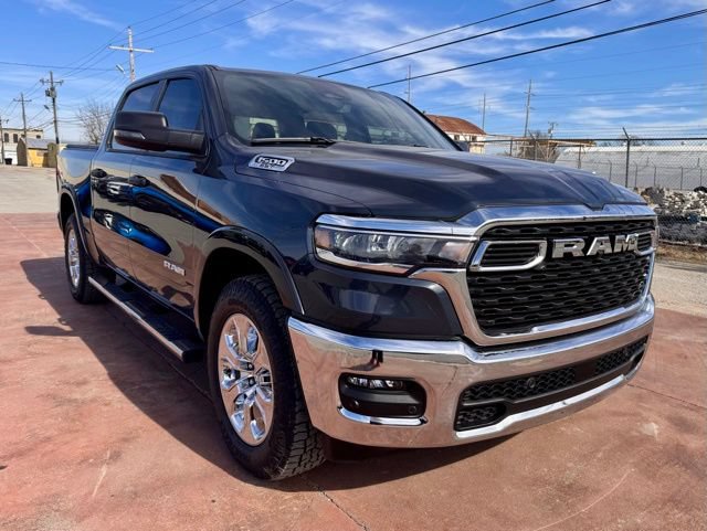 Used 2025 RAM 1500 Big Horn AWD/4WD image 3