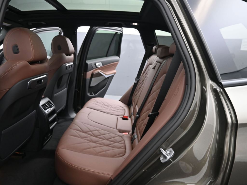 New 2026 BMW X5 xDrive50e AWD/4WD image 36