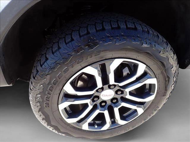 Used 2023 GMC Canyon AT4 w/ LPO, Sports Bar Package image 7