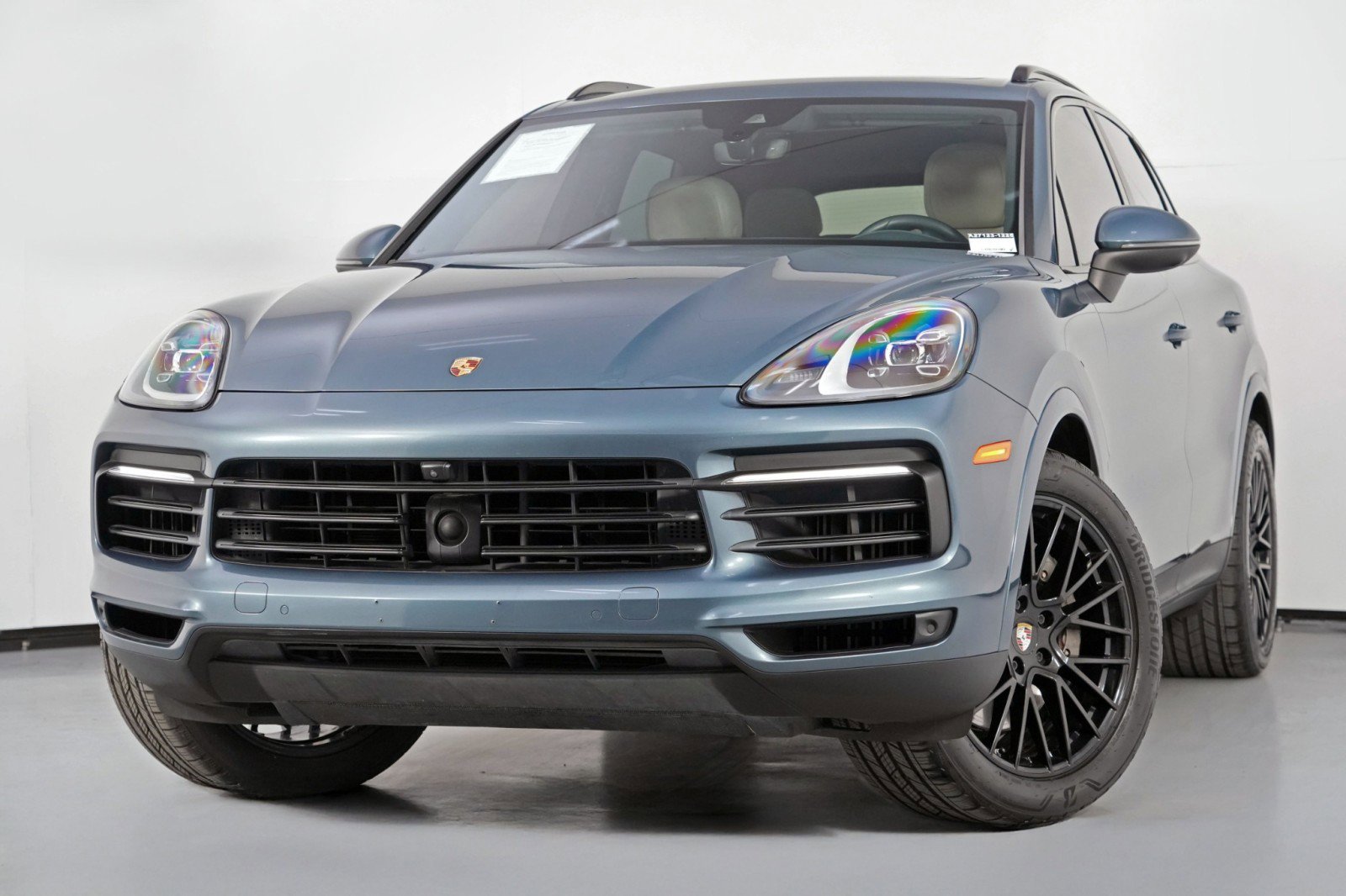 Used 2020 Porsche Cayenne S w/ Premium Package image 3