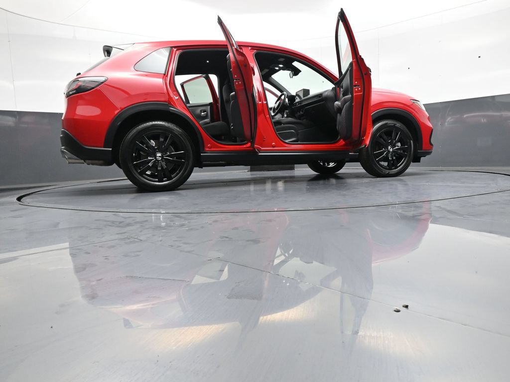 Certified 2026 Honda HR-V Sport image 46