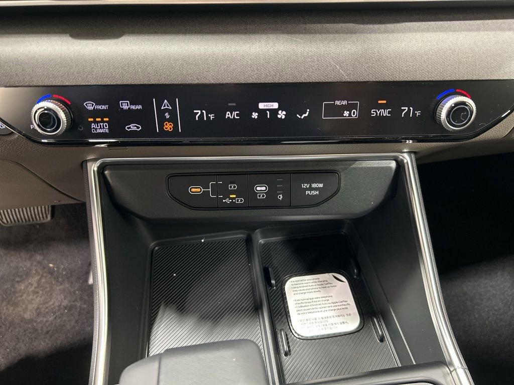 New 2026 Kia Carnival EX image 19