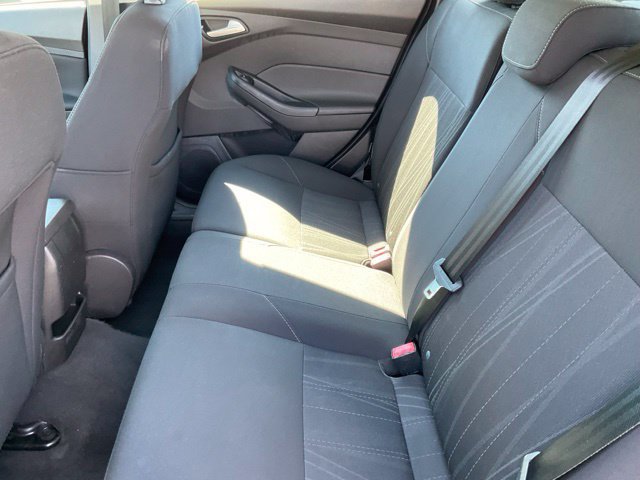 Used 2016 Ford Focus SE FWD image 15