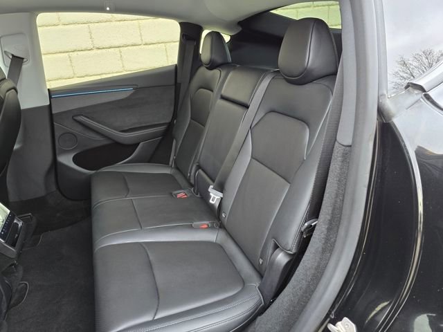 Used 2026 Tesla Model Y Long Range image 41