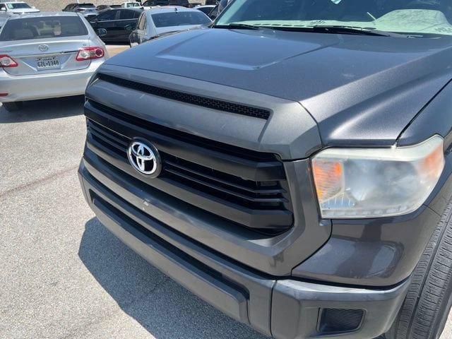 Used 2015 Toyota Tundra SR w/ Tow Package RWD image 7