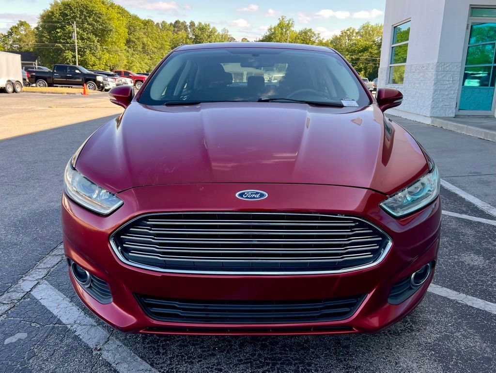 Used 2016 Ford Fusion SE FWD image 5