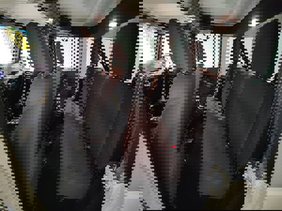 Used 2018 Jeep Wrangler Unlimited Sport S image 35