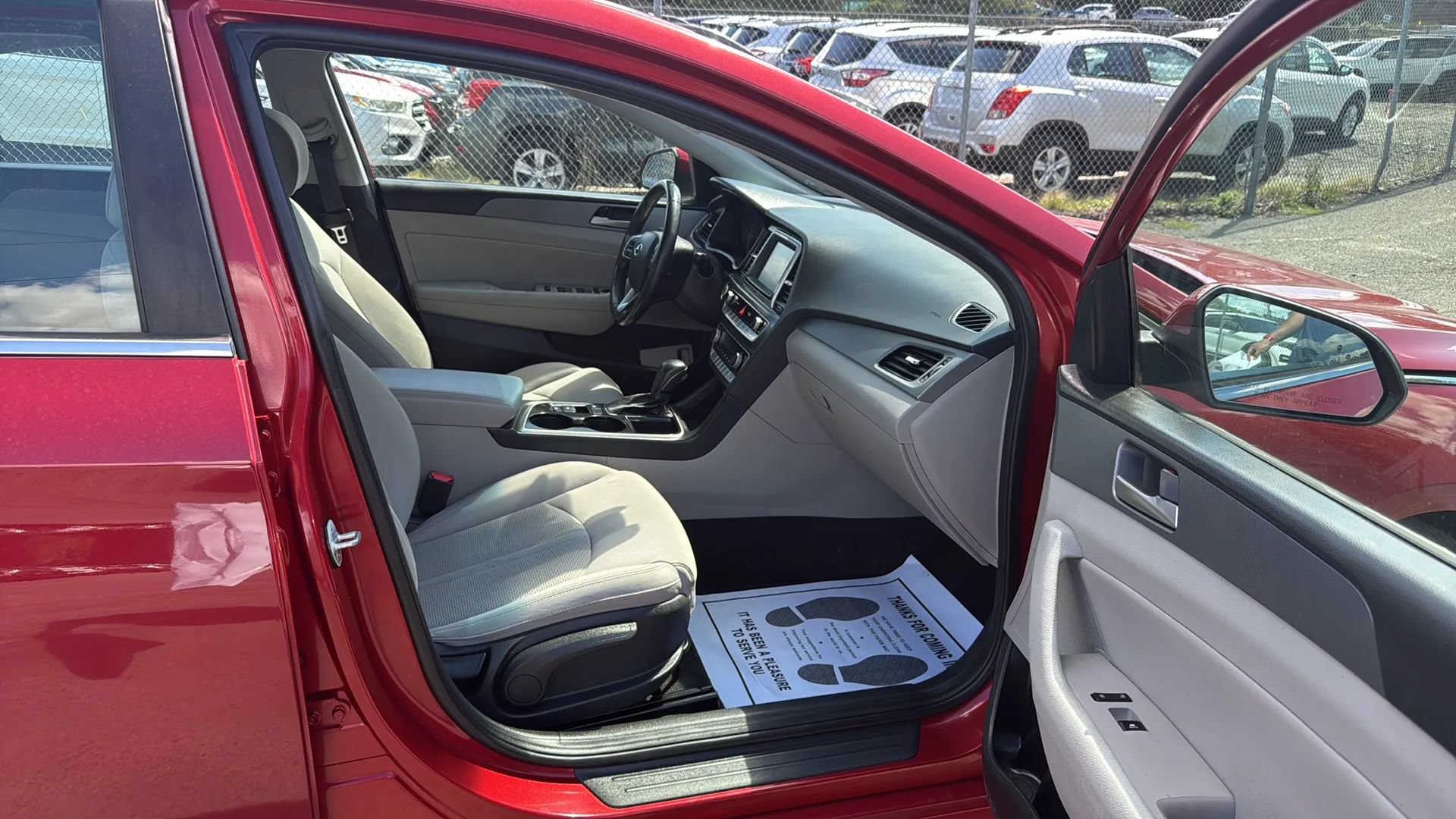 Used 2019 Hyundai Sonata SEL w/ Tech Package 02 FWD image 25