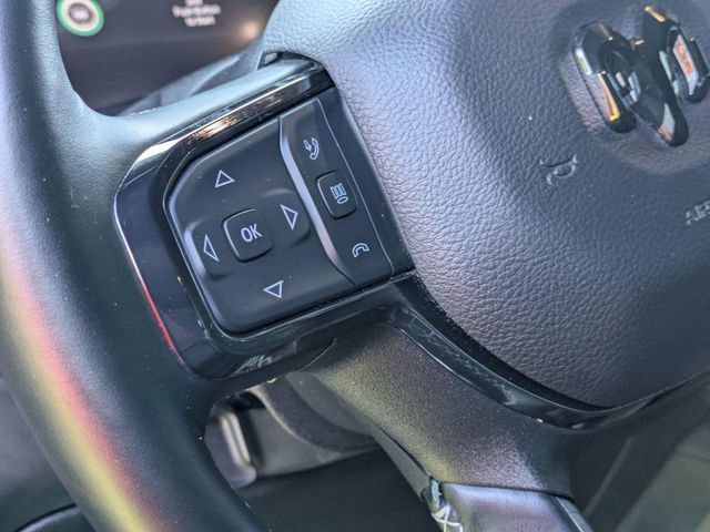 Used 2025 RAM 2500 Limited AWD/4WD image 18