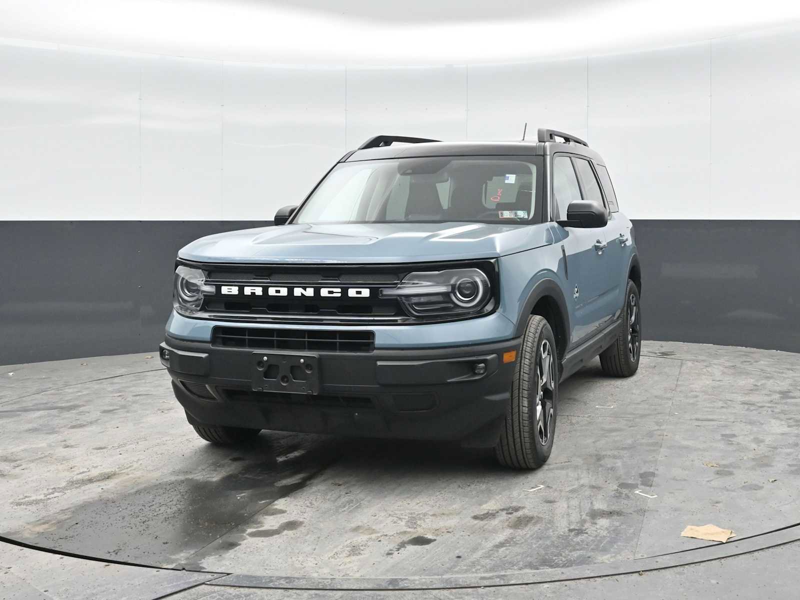Used 2023 Ford Bronco Sport Outer Banks w/ Tech Package AWD/4WD image 5