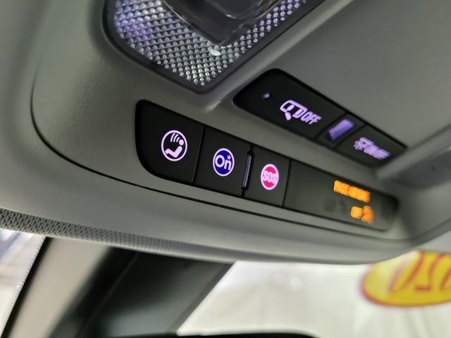 Used 2020 Chevrolet Blazer LT image 44