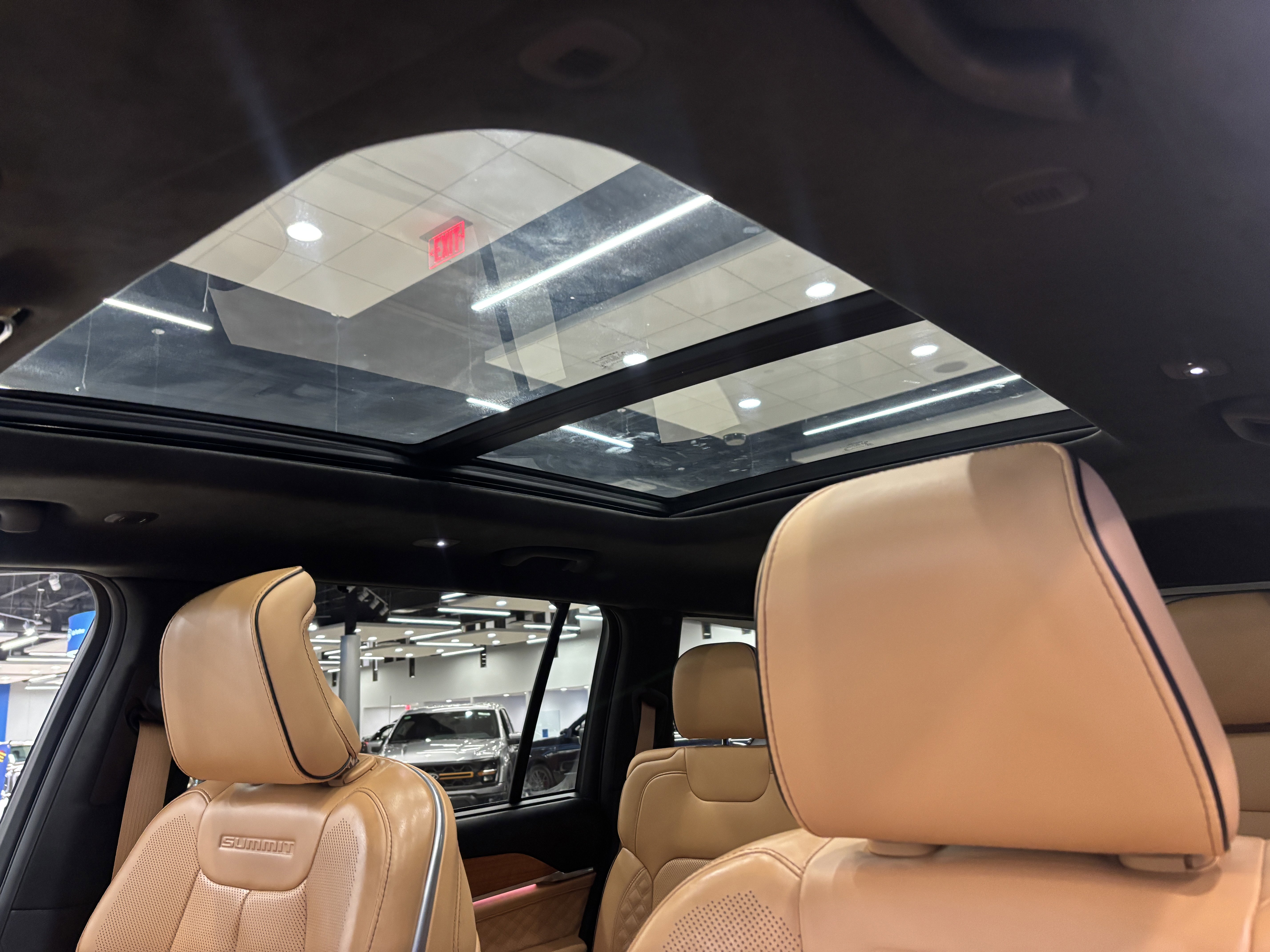 Used 2021 Jeep Grand Cherokee L Summit image 12