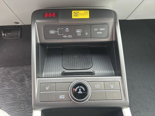 New 2026 Hyundai Kona SEL Premium image 17