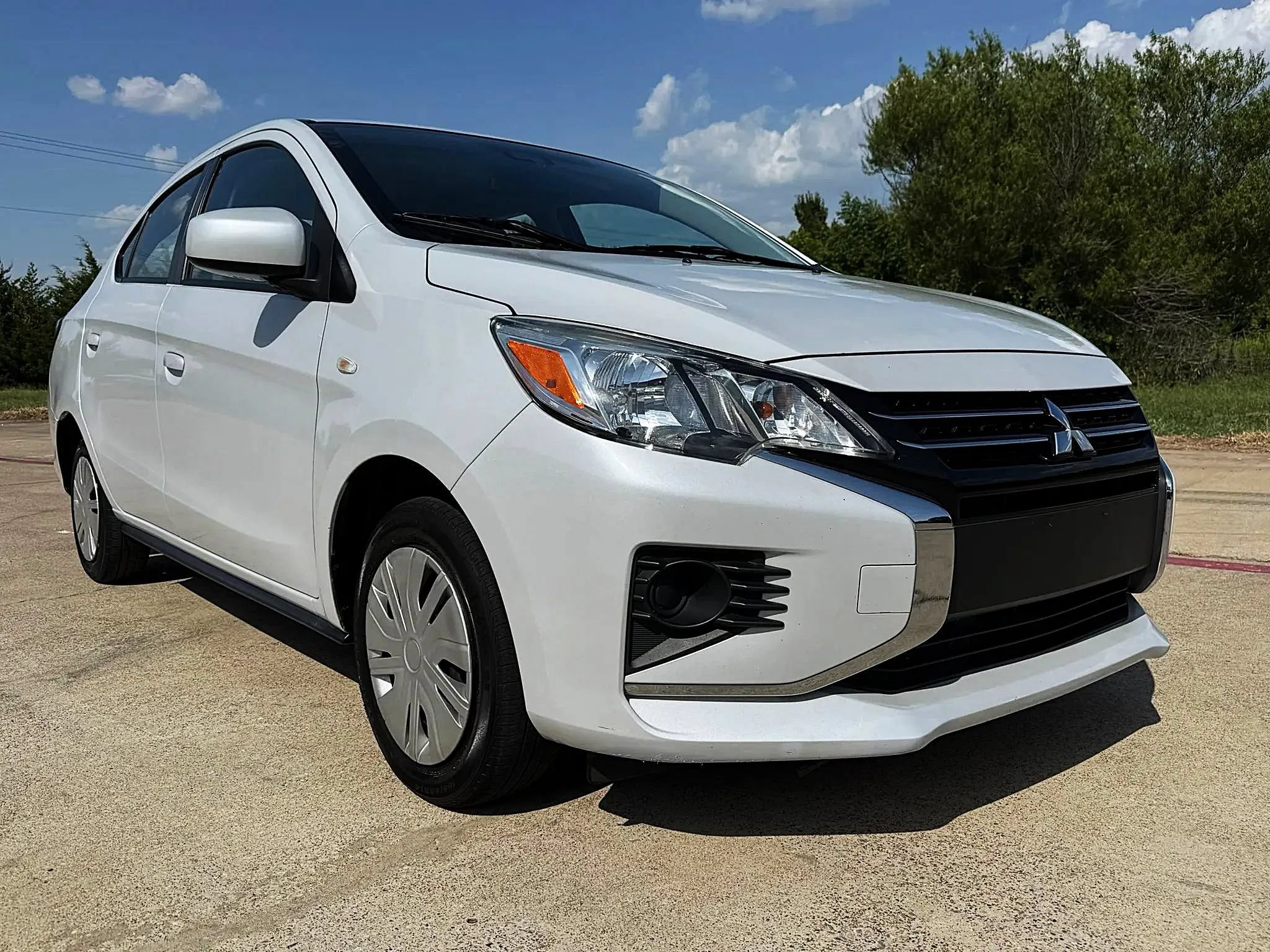 Used 2021 Mitsubishi Mirage G4 LE FWD image 2