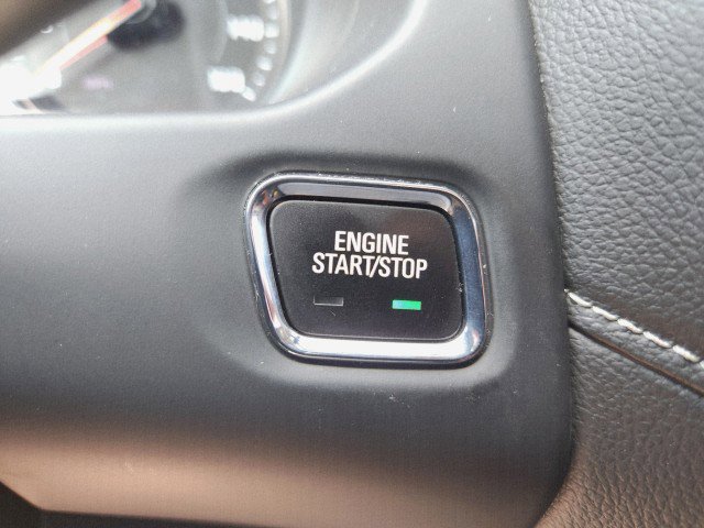 Used 2023 GMC Acadia SLE w/ Driver Convenience Package image 50