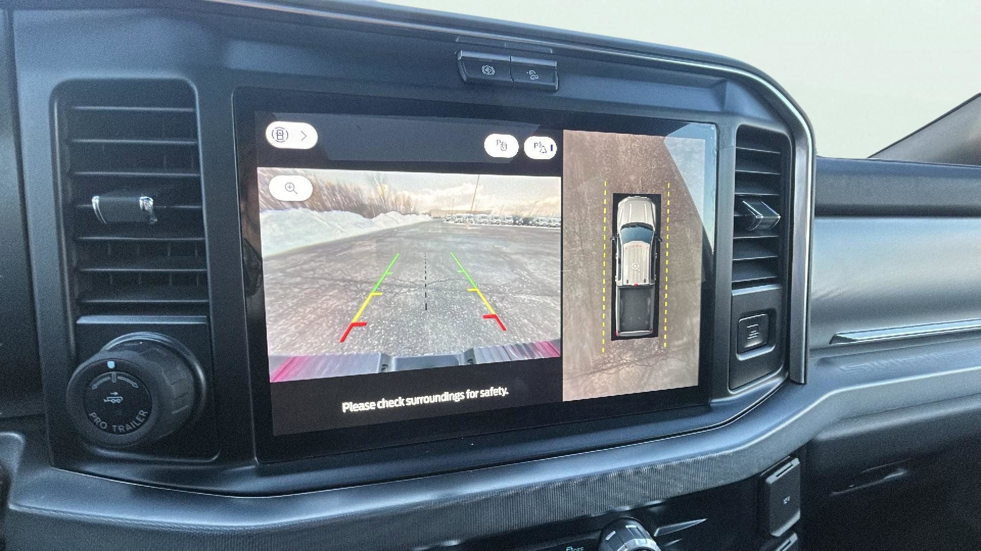 Used 2025 Ford F250 Platinum image 18