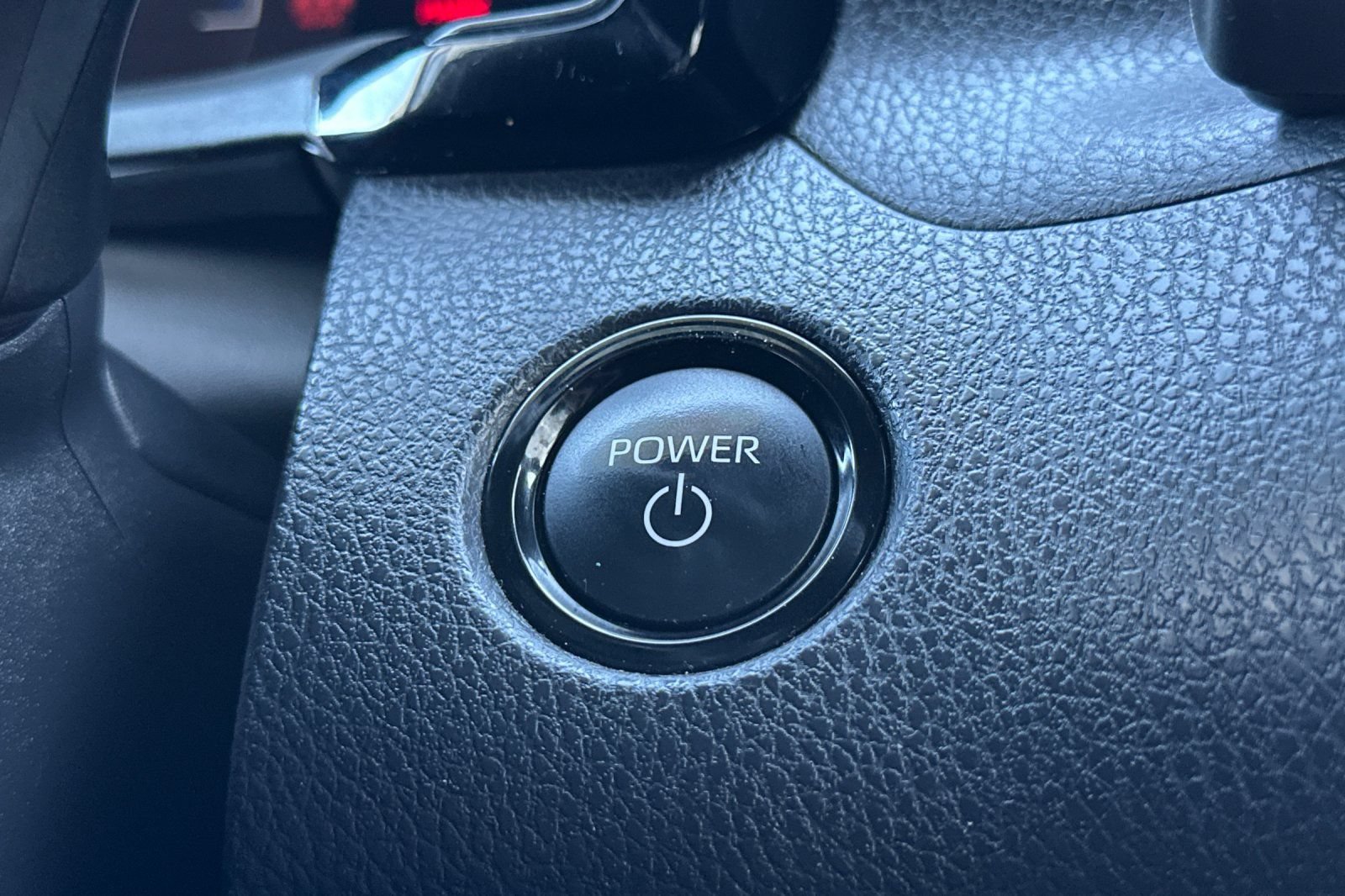Certified 2025 Toyota Camry SE FWD image 18