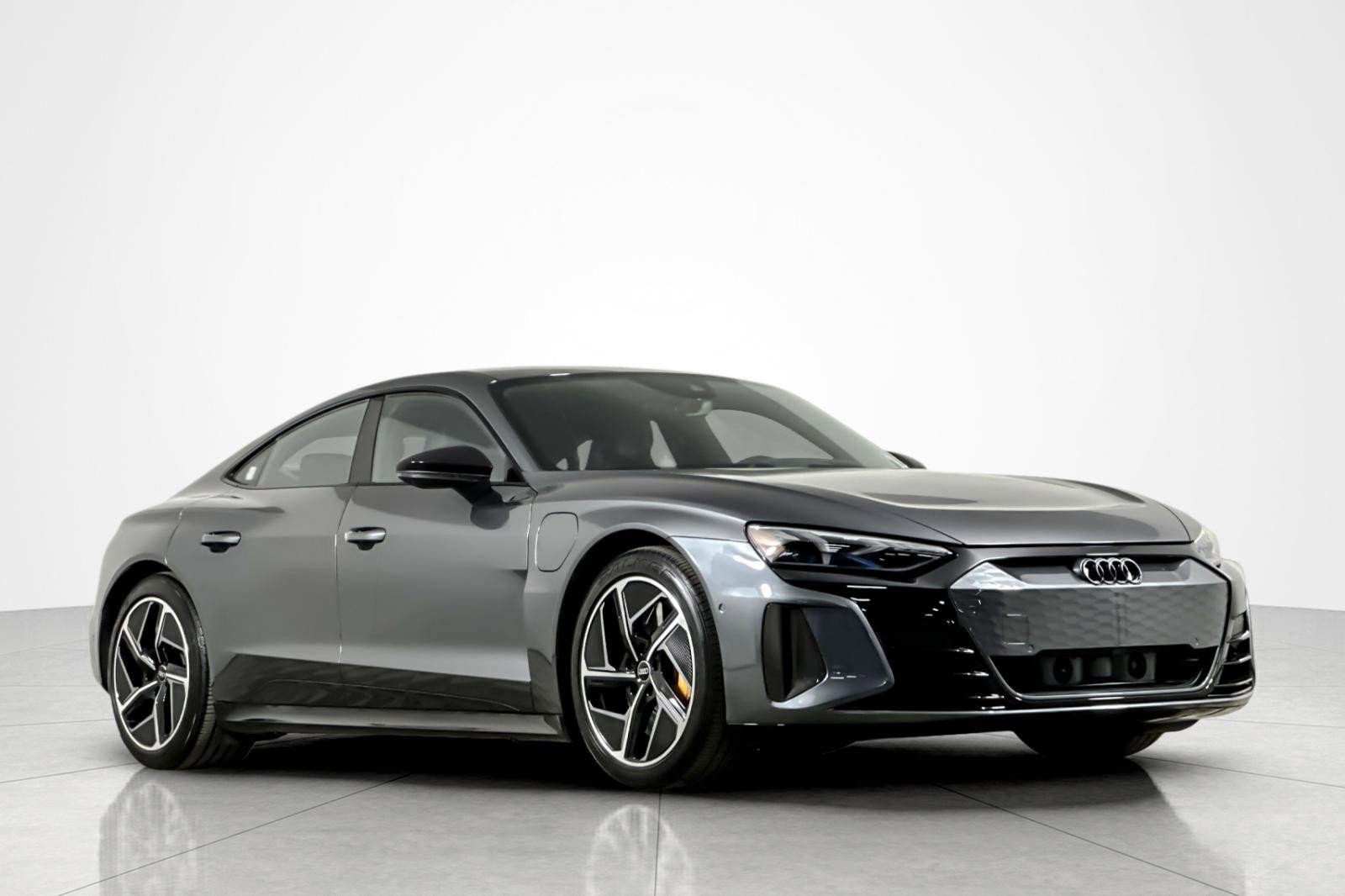 Certified 2024 Audi RS e-tron GT w/ Carbon Performance Package image 7