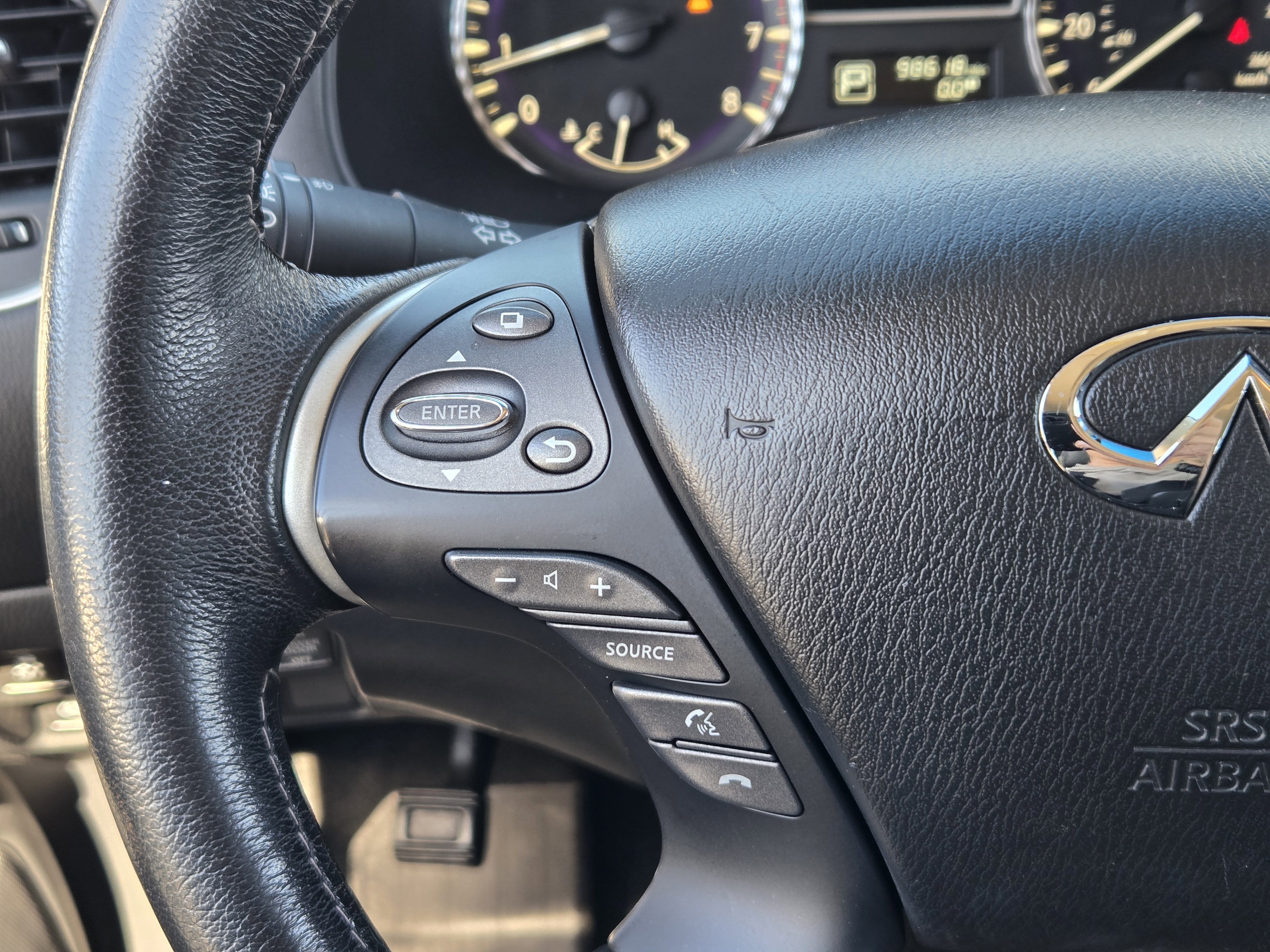 Used 2016 INFINITI QX60 AWD w/ Premium Package image 33