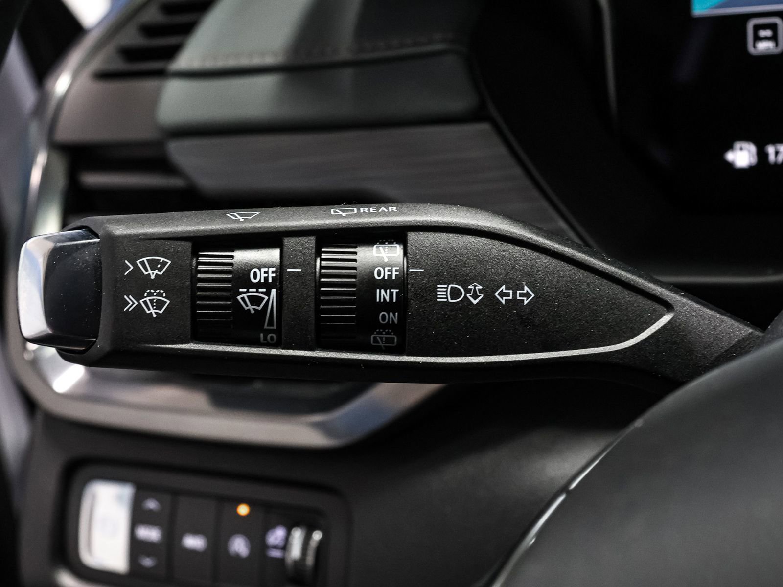 New 2026 GMC Acadia AT4 w/ LPO, Floor Liner Package image 36