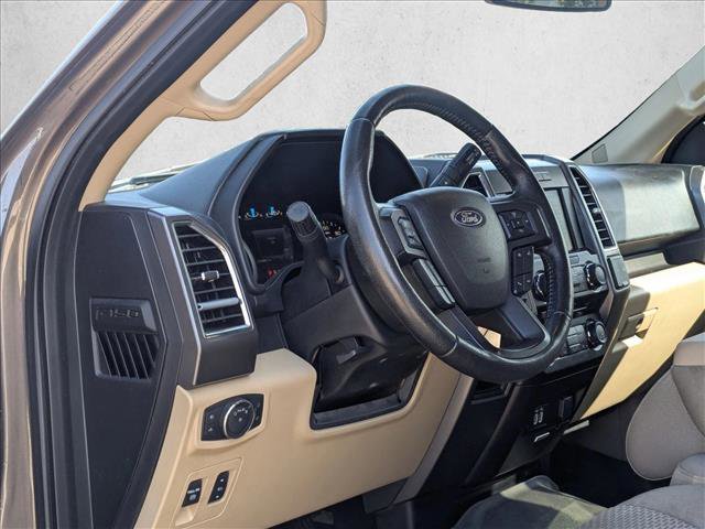 Used 2016 Ford F150 XLT w/ Equipment Group 302A Luxury image 9