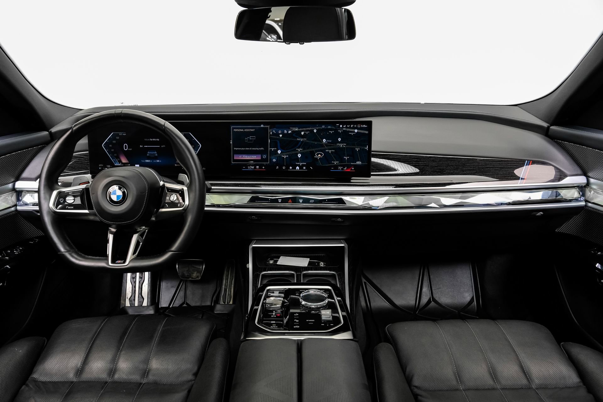 Used 2023 BMW 740i image 19