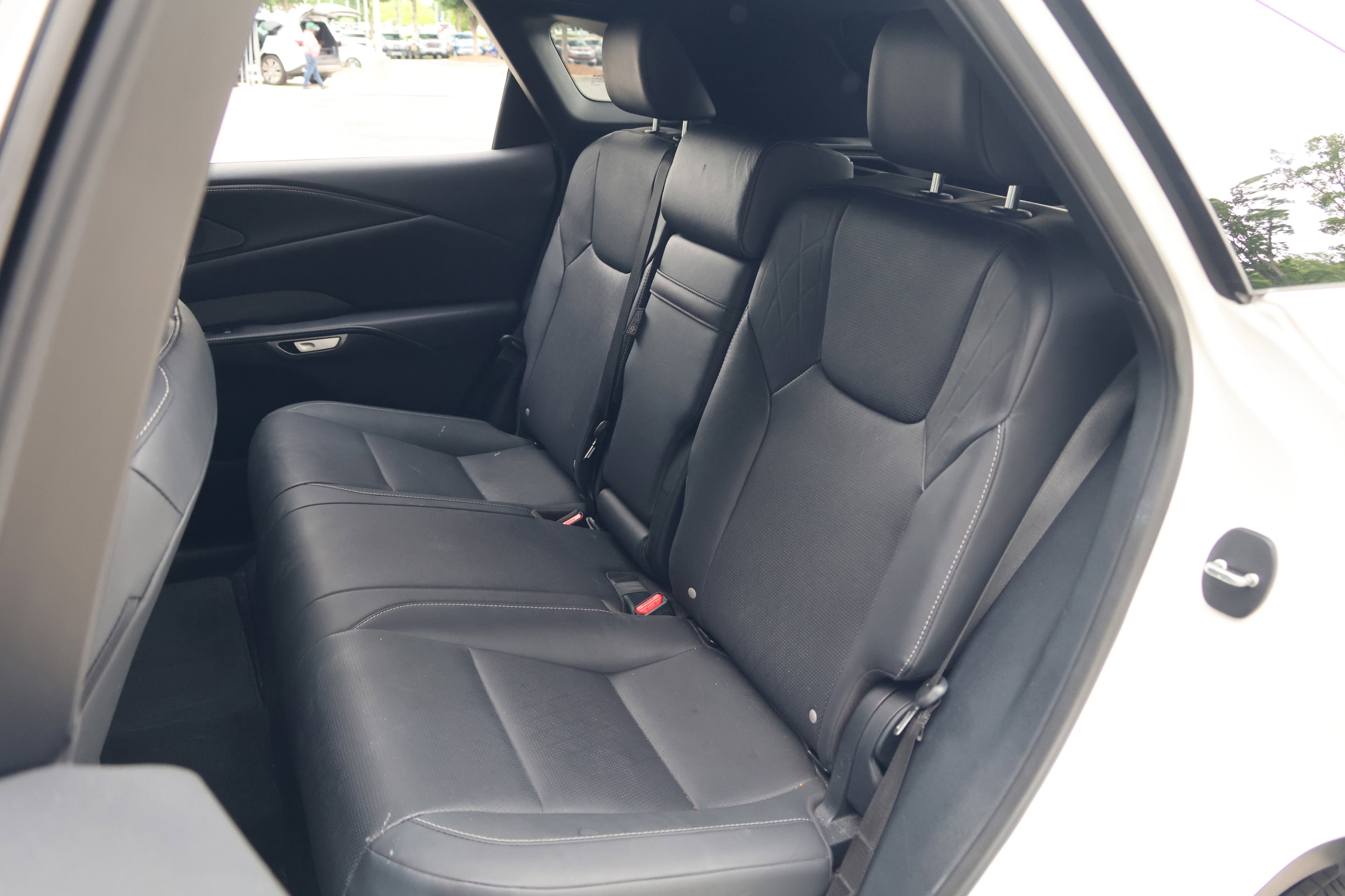 Used 2024 Lexus RX 350 Premium Plus w/ Convenience Package FWD image 34