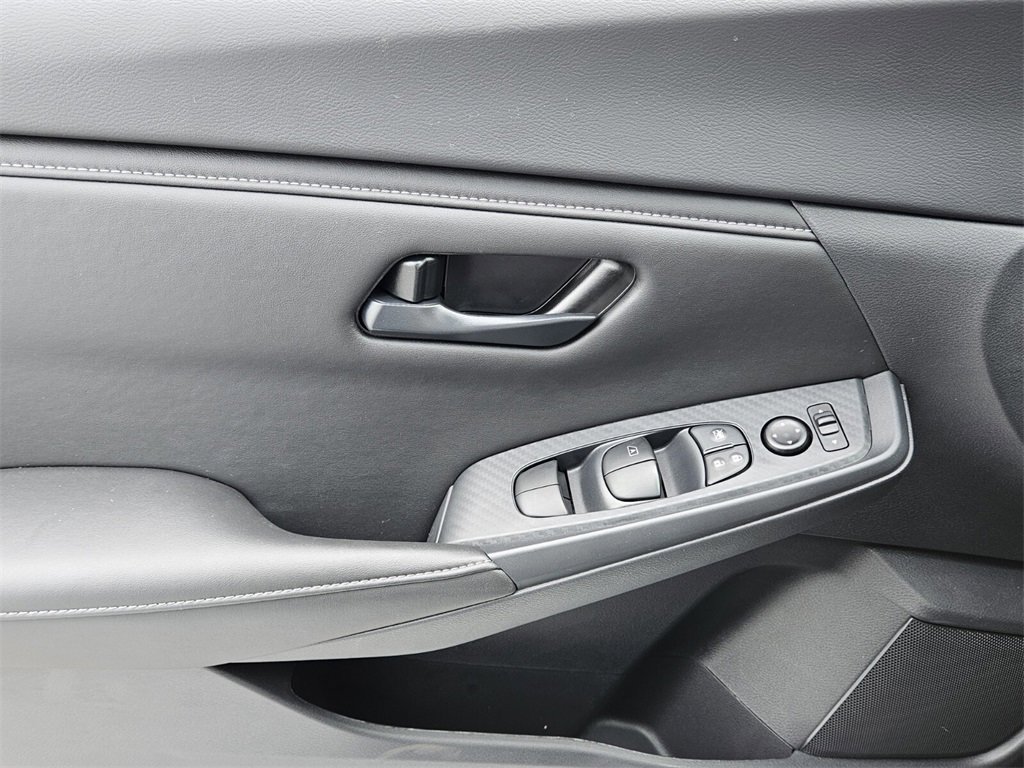 New 2025 Nissan Sentra S image 30