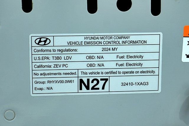 Certified 2024 Hyundai Ioniq 5 SEL RWD image 35