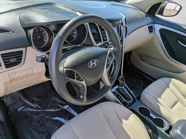 Used 2016 Hyundai Elantra GT FWD image 10