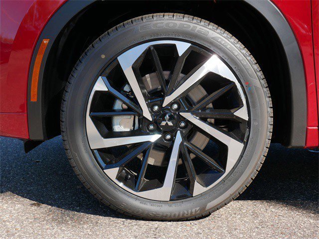 New 2025 Mitsubishi Outlander SEL image 3