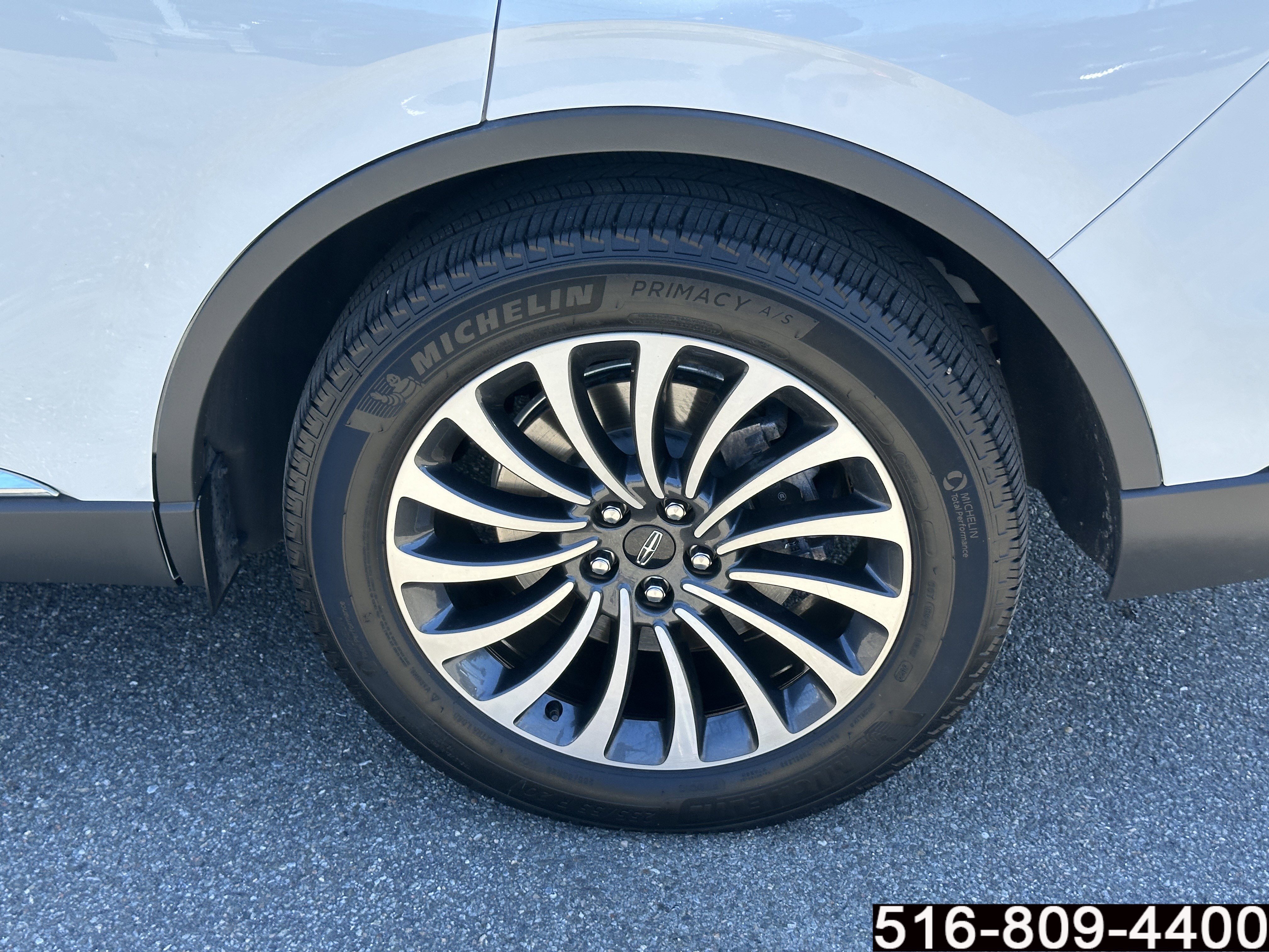 Used 2023 Lincoln Aviator Reserve w/ Elements Package Plus AWD/4WD image 10