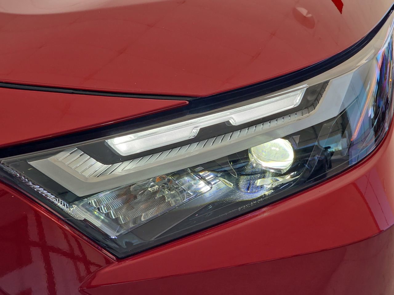 Used 2025 Toyota RAV4 XLE w/ Weather Package image 35