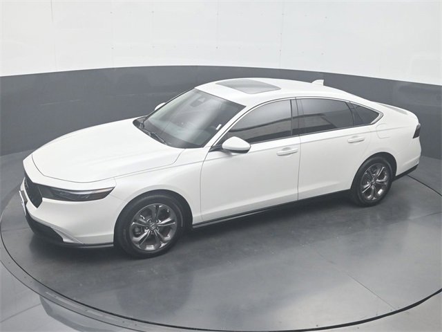 Used 2024 Honda Accord EX image 23