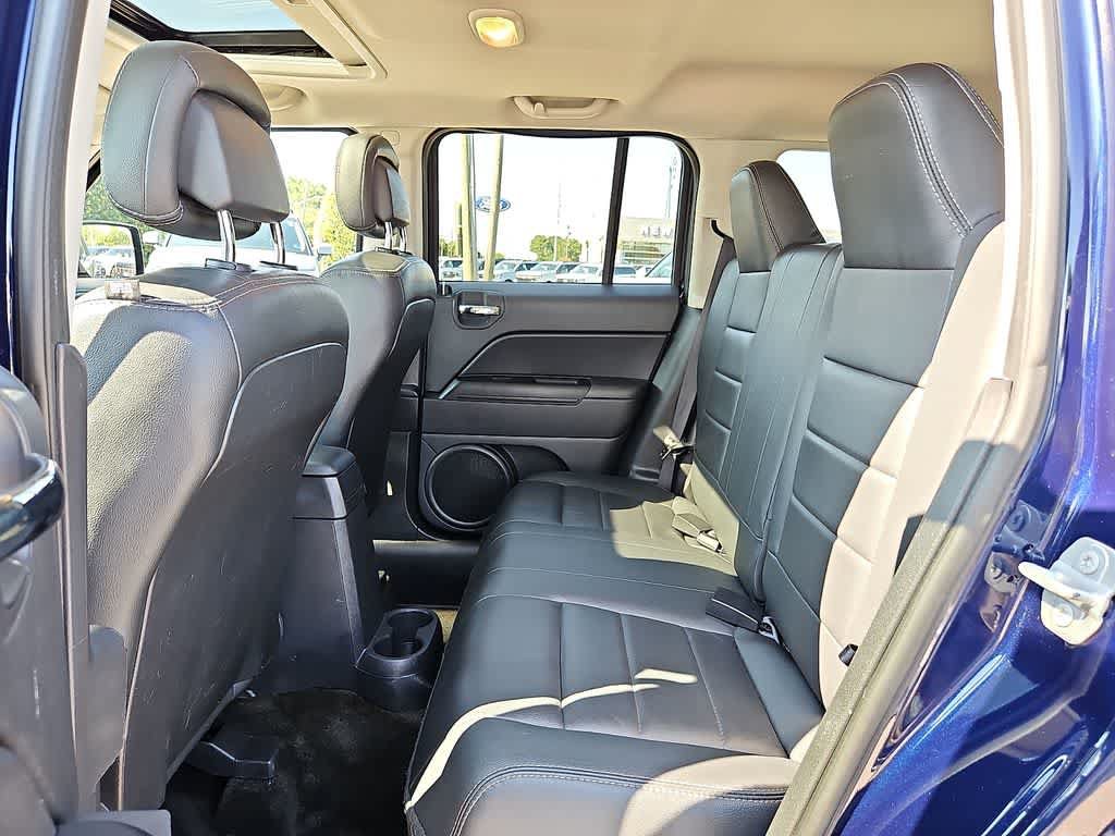 Used 2017 Jeep Patriot High Altitude FWD image 9