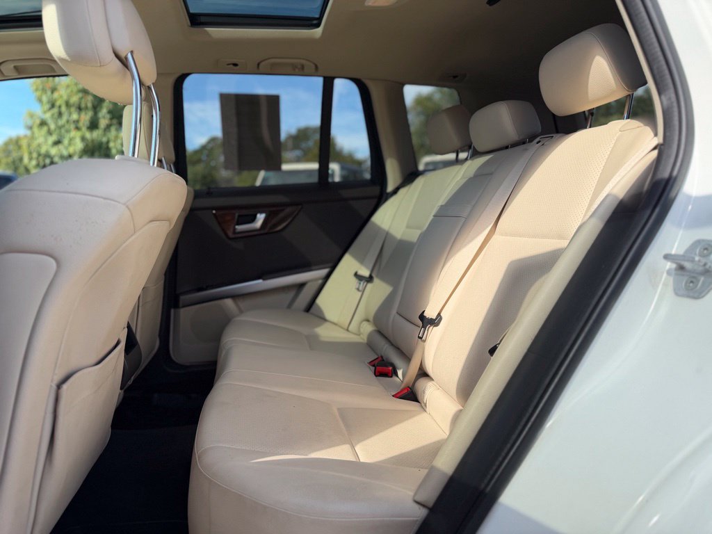 Used 2014 Mercedes-Benz GLK 250 BlueTEC 4MATIC image 14