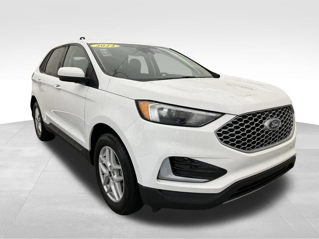 Used 2024 Ford Edge SEL image 8