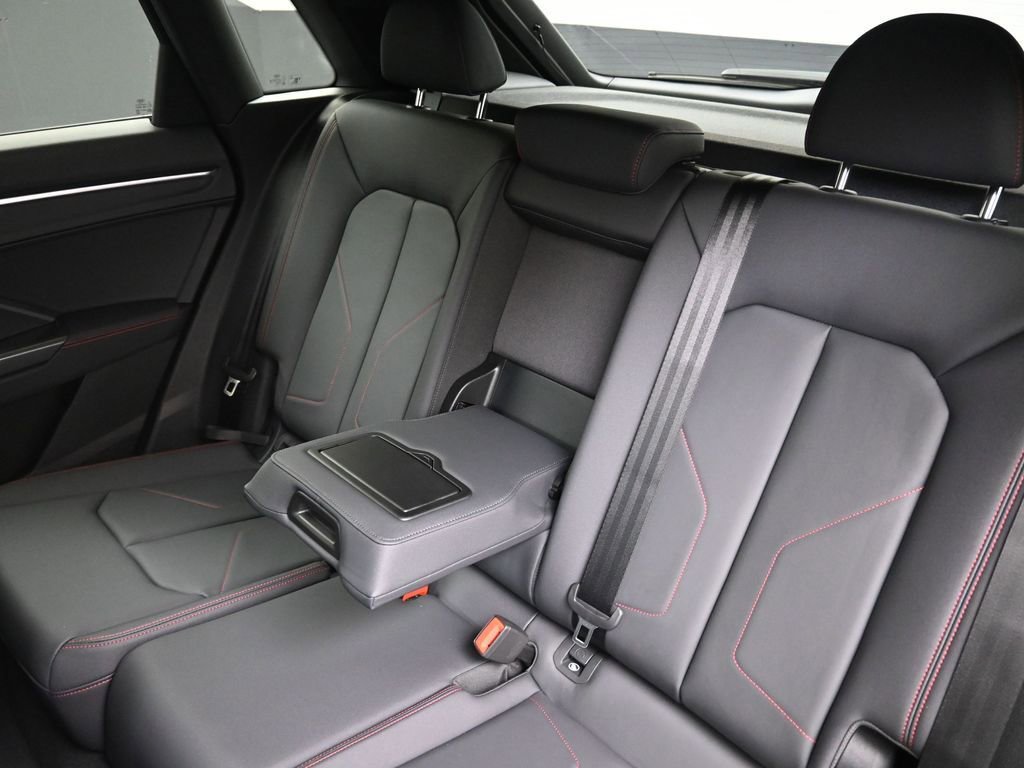 Used 2025 Audi Q3 2.0T Premium Plus w/ Premium Plus Package image 20