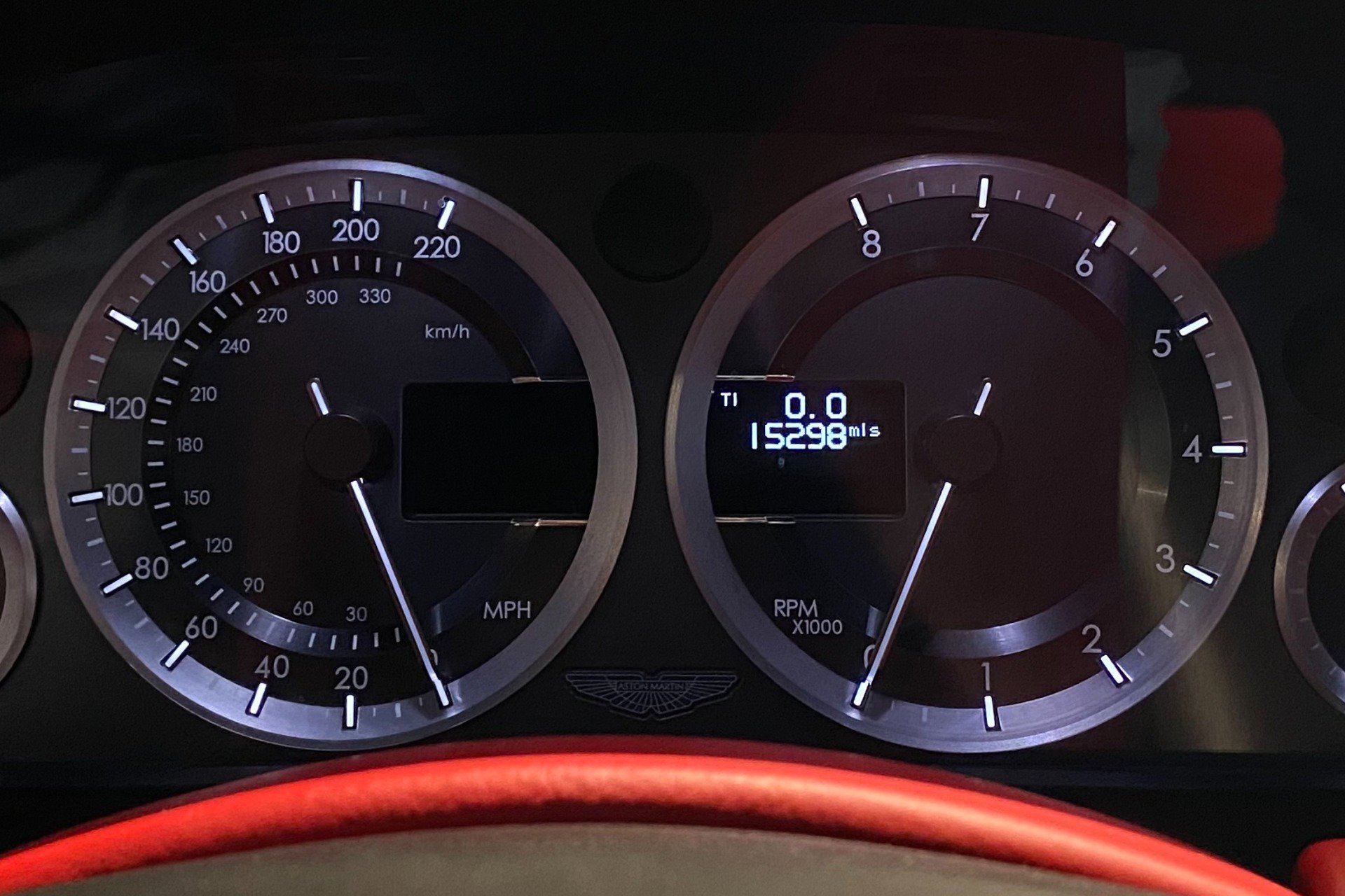 Used 2014 Aston Martin Rapide S image 22