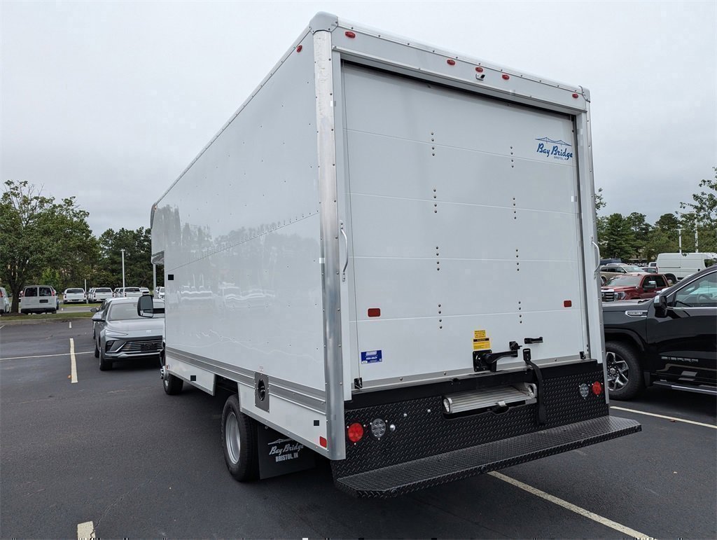 New 2025 GMC Savana 3500 Extended w/ Power Convenience Package image 6