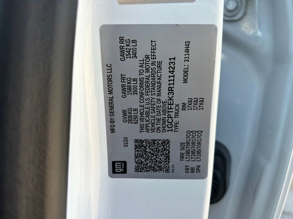 Used 2024 Chevrolet Colorado ZR2 w/ Technology Package image 29