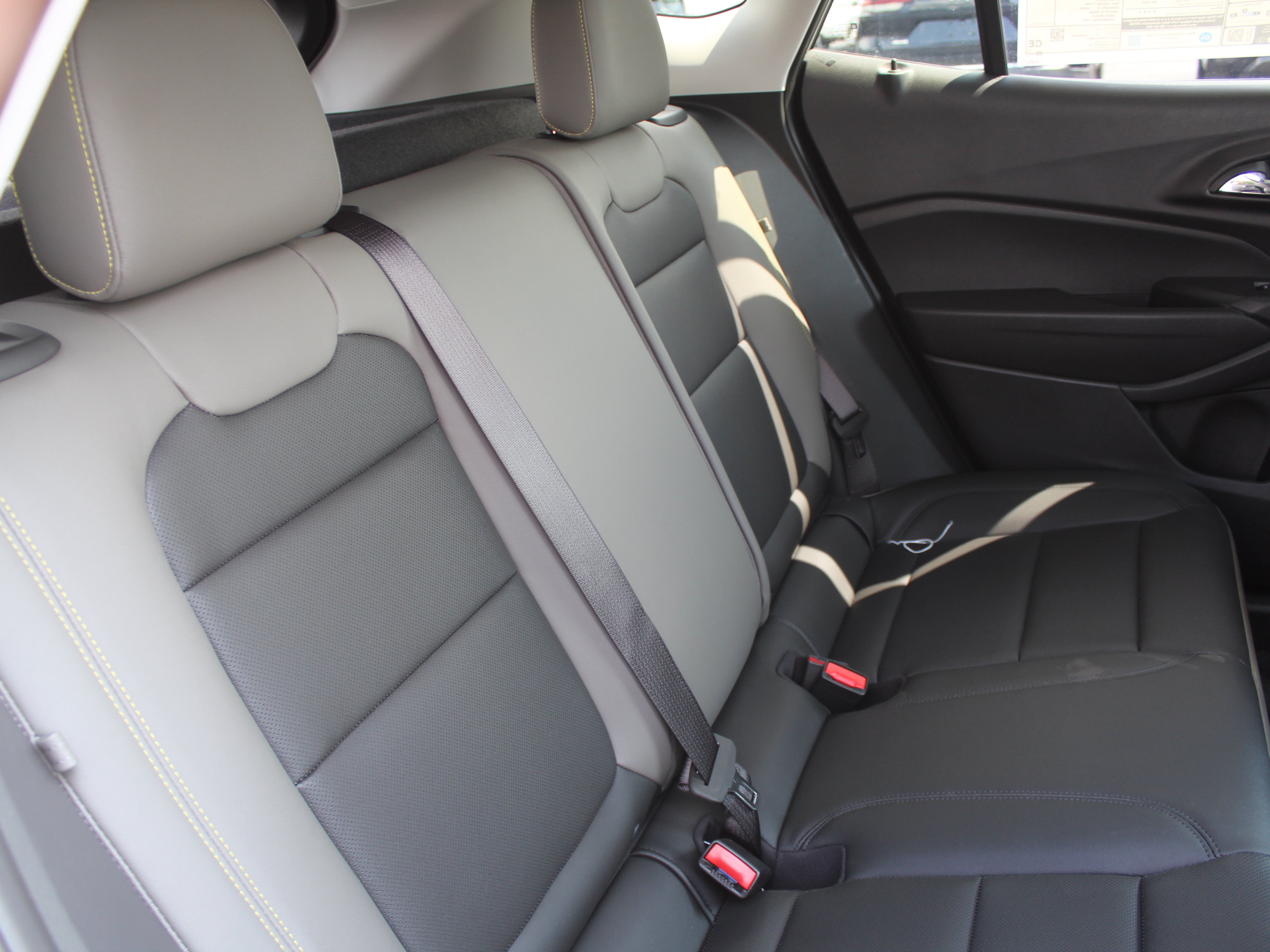 New 2026 Chevrolet Trax ACTIV w/ Driver Confidence Package FWD image 16