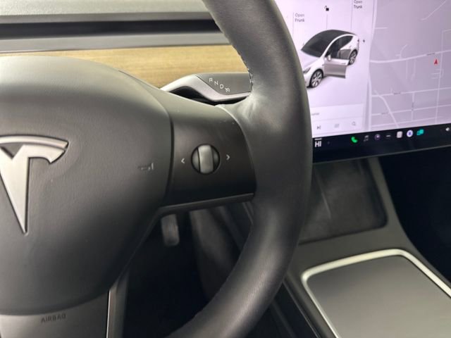 Used 2021 Tesla Model Y Long Range image 16